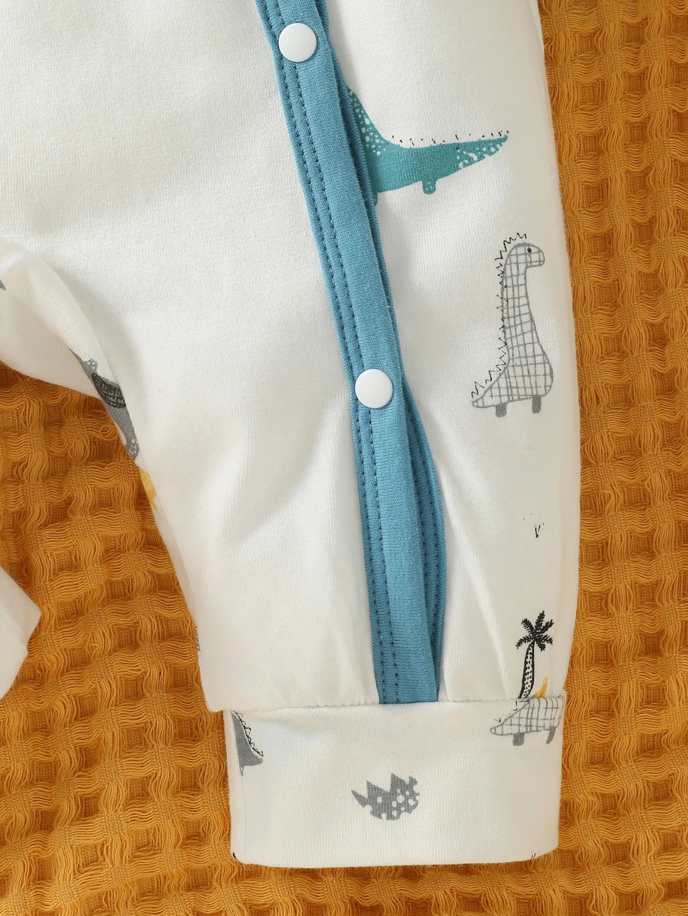 MOMSTAG 4-Piece Baby Unisex Animal Print Jumpsuit Set