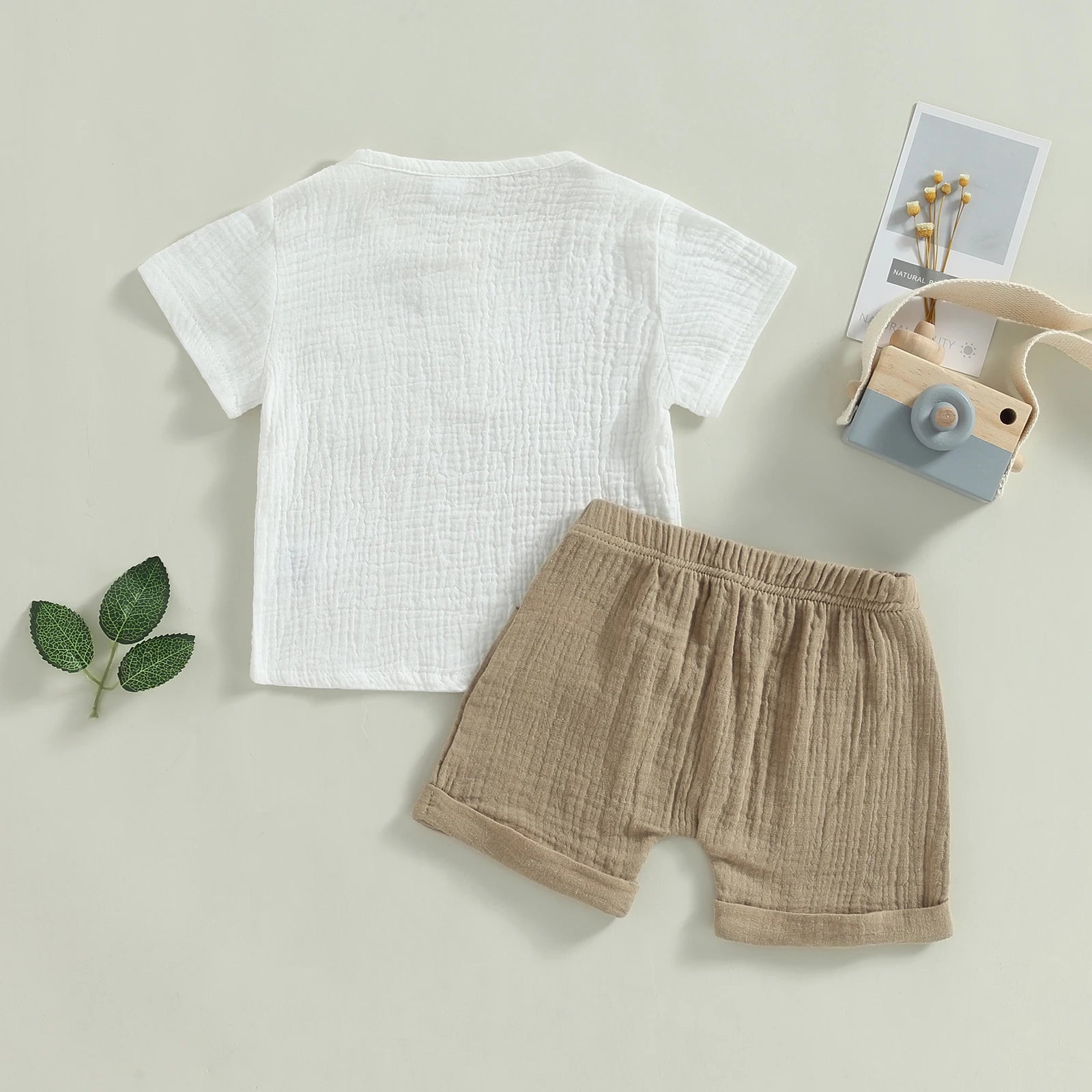 Short-Sleeve Button-Down Top with Pocket & Solid Color Shorts (0-3Y)