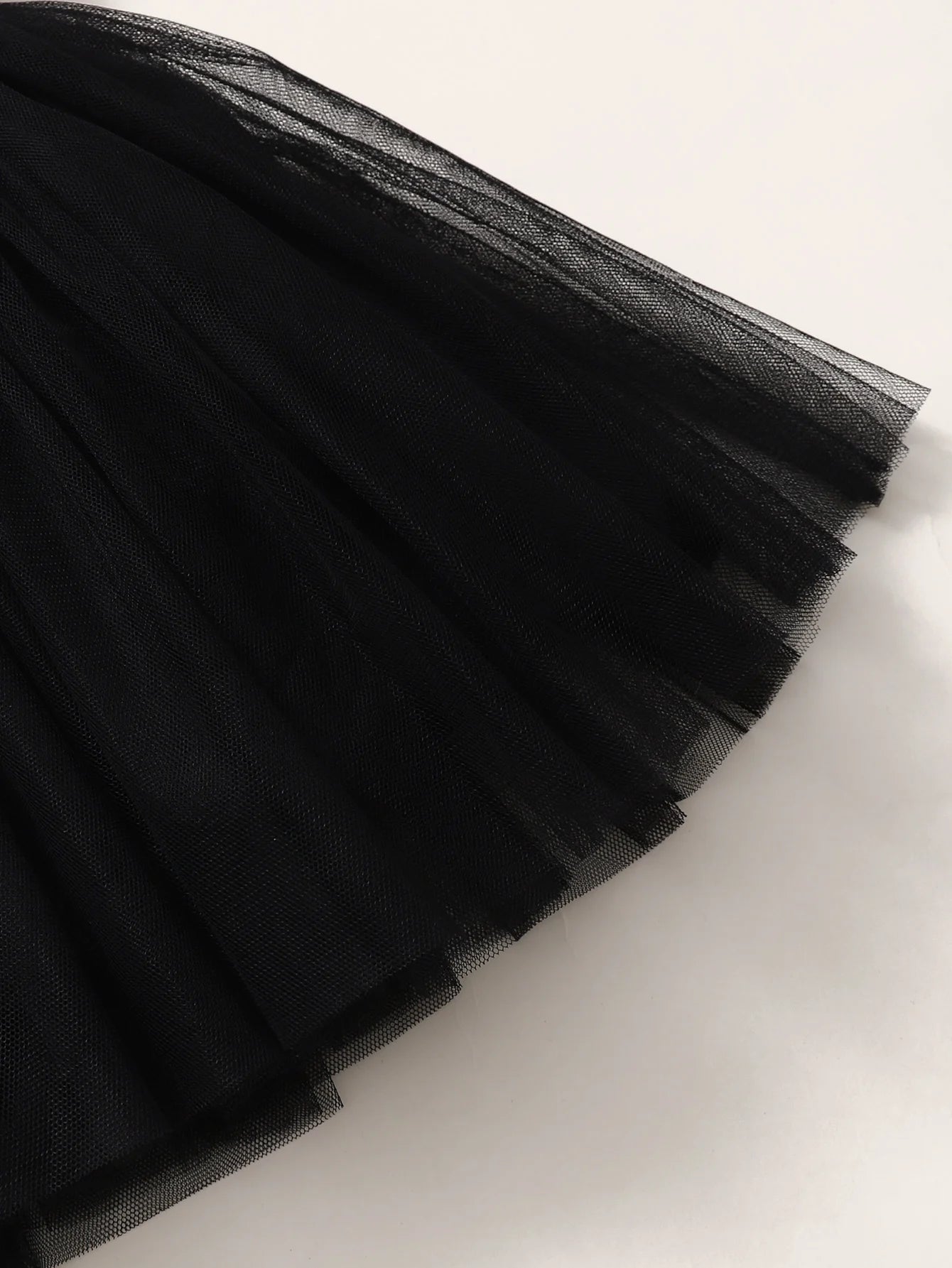 2Pcs Bow Top and Black Tulle Puff Skirt for Girls