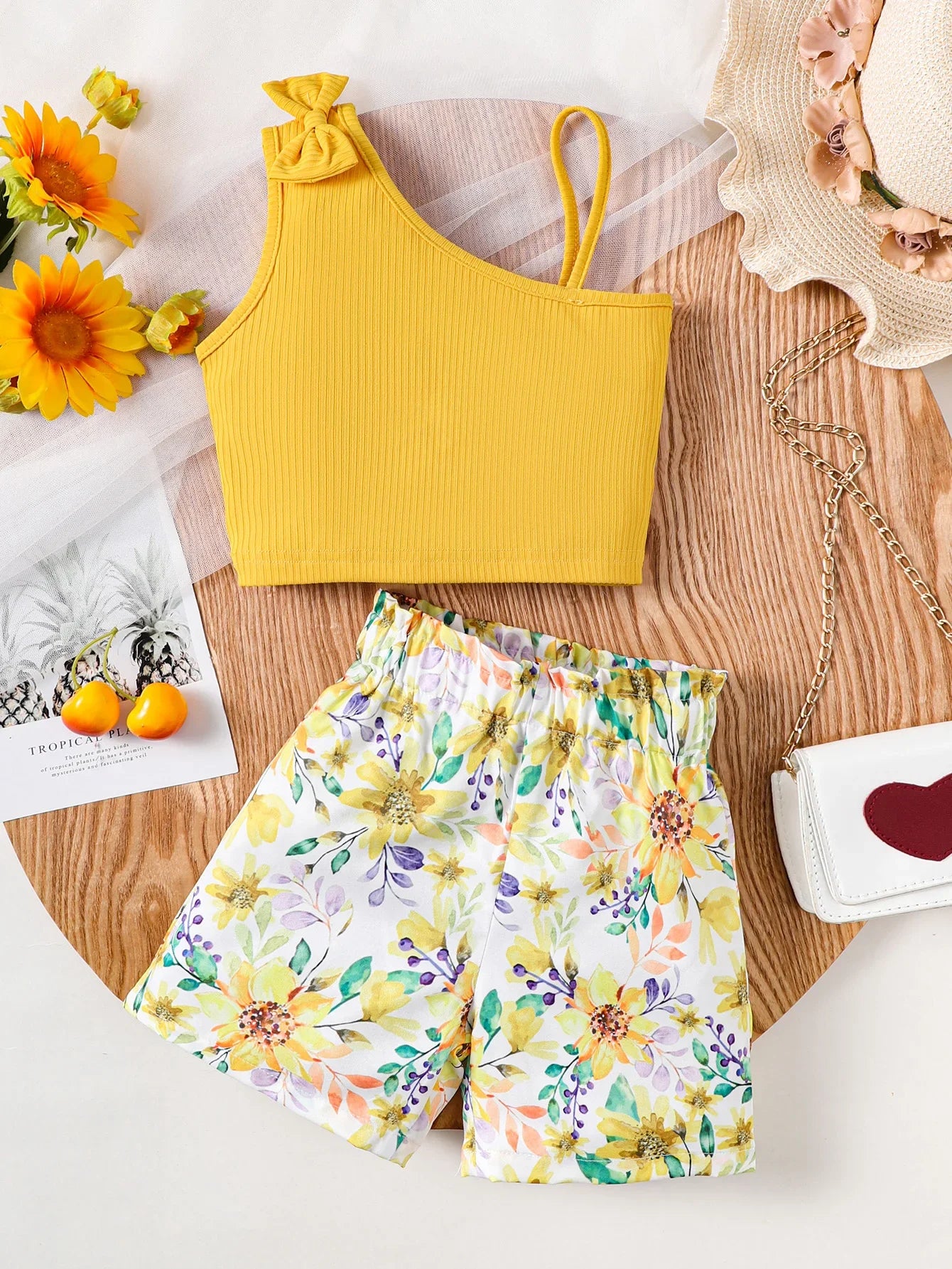 2-Piece Suspenders Top with Bow & Floral Shorts (For Girls 1-8 Years)