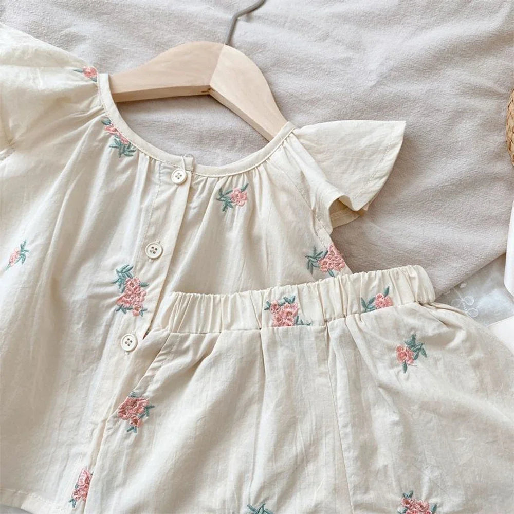 Floral Print Flying Sleeve Top & Shorts, Cute Two-Piece Refreshing Outfit for Little Girls
