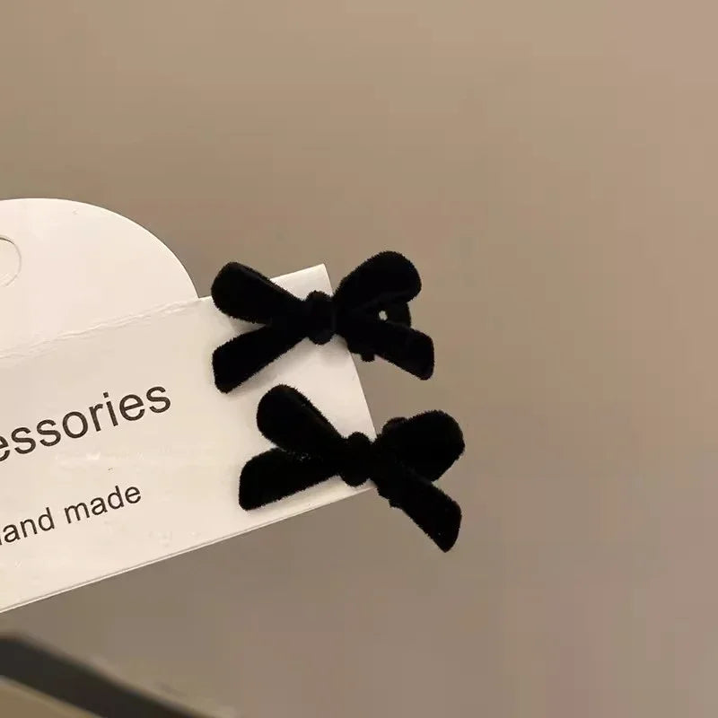 Mini Bow Hair Clips – Soft Velvet Design