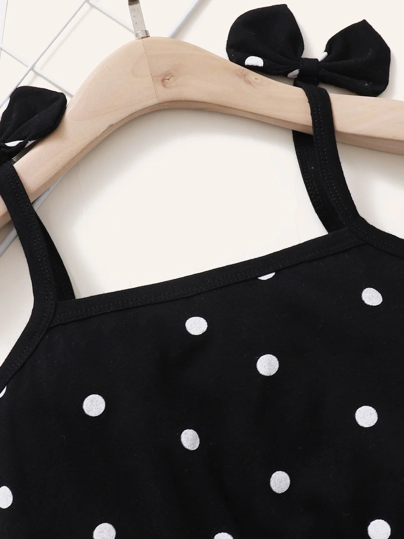 2Pcs Bow Top and Black Tulle Puff Skirt for Girls