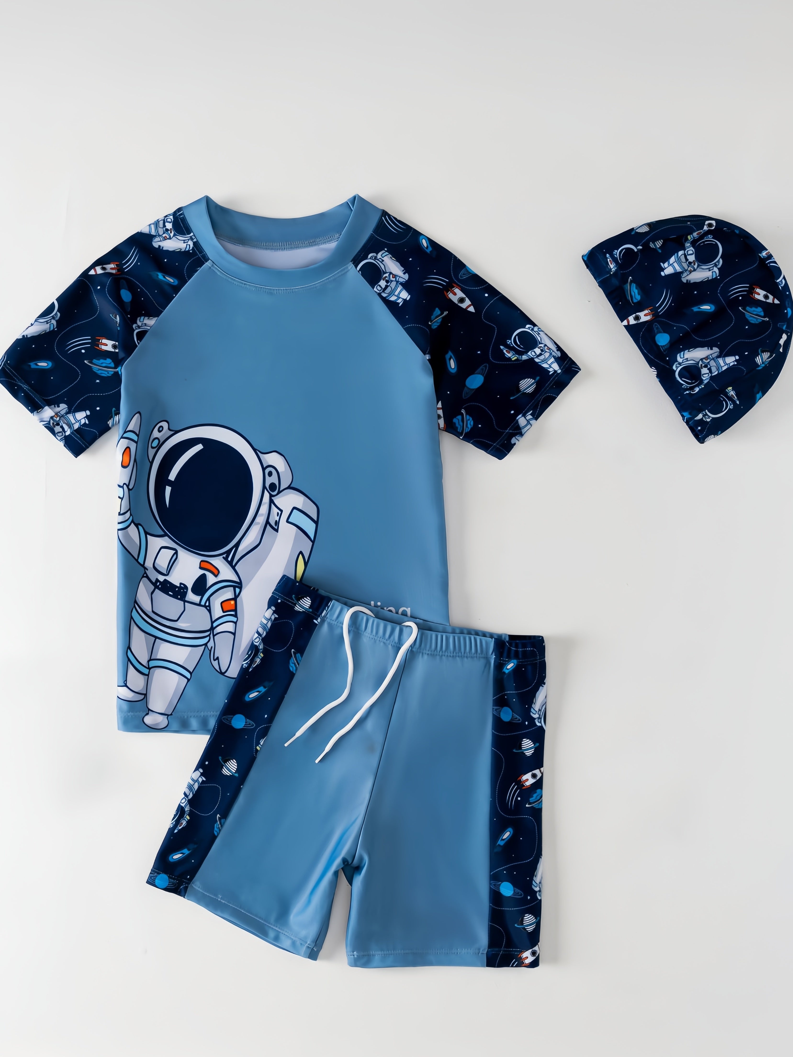 3pcs Astronaut Pattern Swimsuit For Boys, T-shirt + Swim Trunks + Swim Hat Set