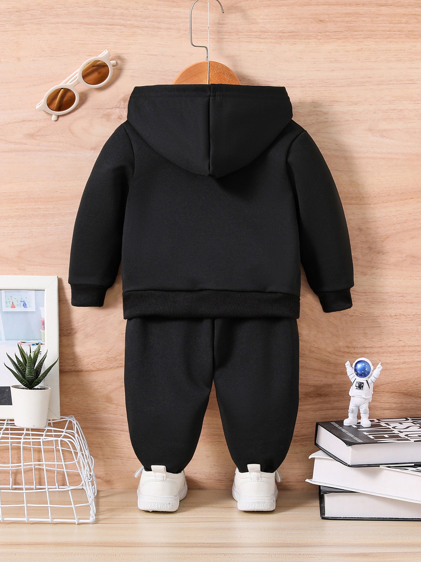 2pcs Boy's Hoodie + Pant Set