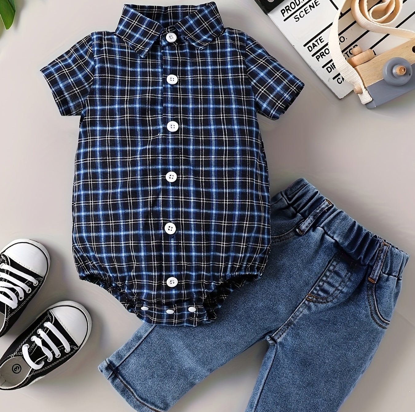 2pcs Baby Boys Short-Sleeve Bodysuit + Casual Denim Pants Set