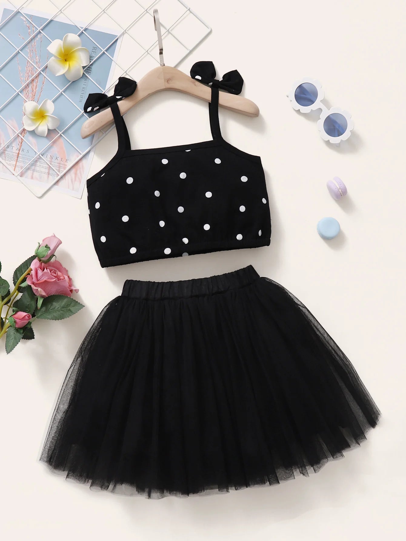 2Pcs Bow Top and Black Tulle Puff Skirt for Girls